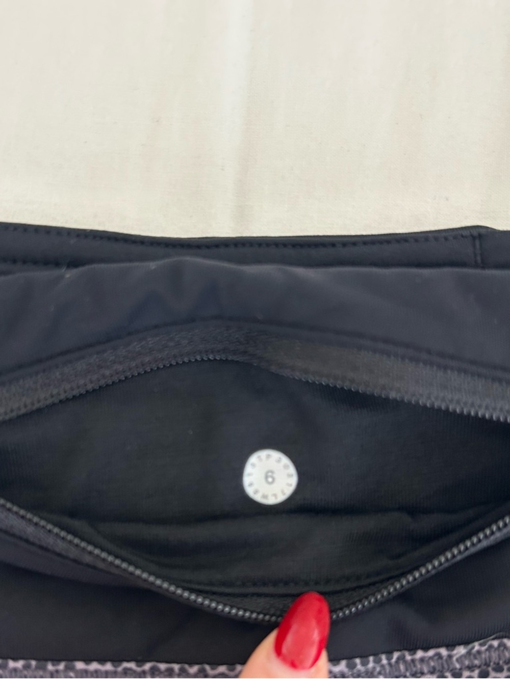 Lululemon Circuit Breaker Skirt - Picture 6 of 7